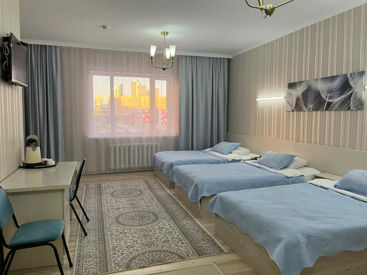 Union Plaza Hotell Astana Eksteriør bilde