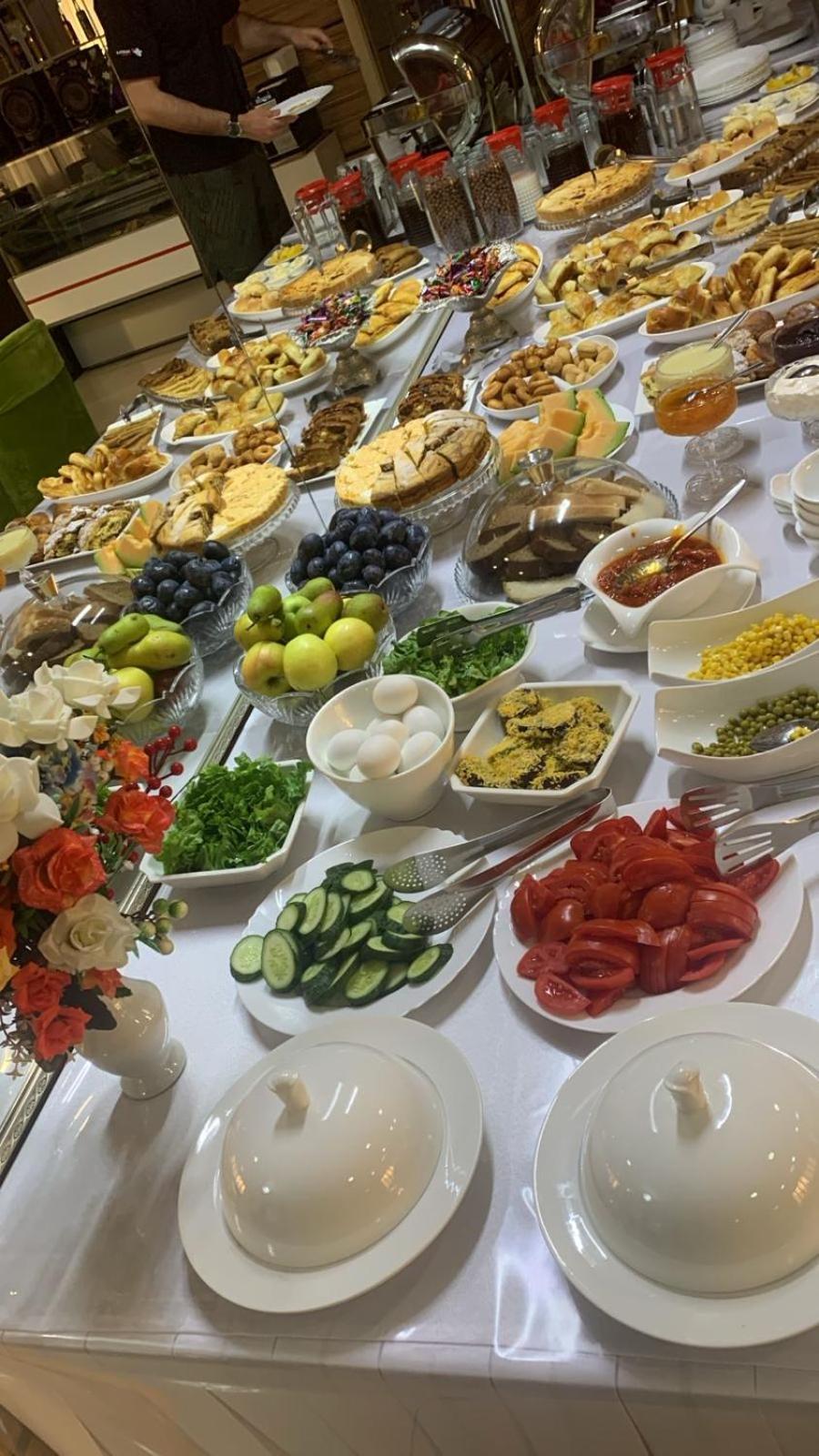 Union Plaza Hotell Astana Eksteriør bilde