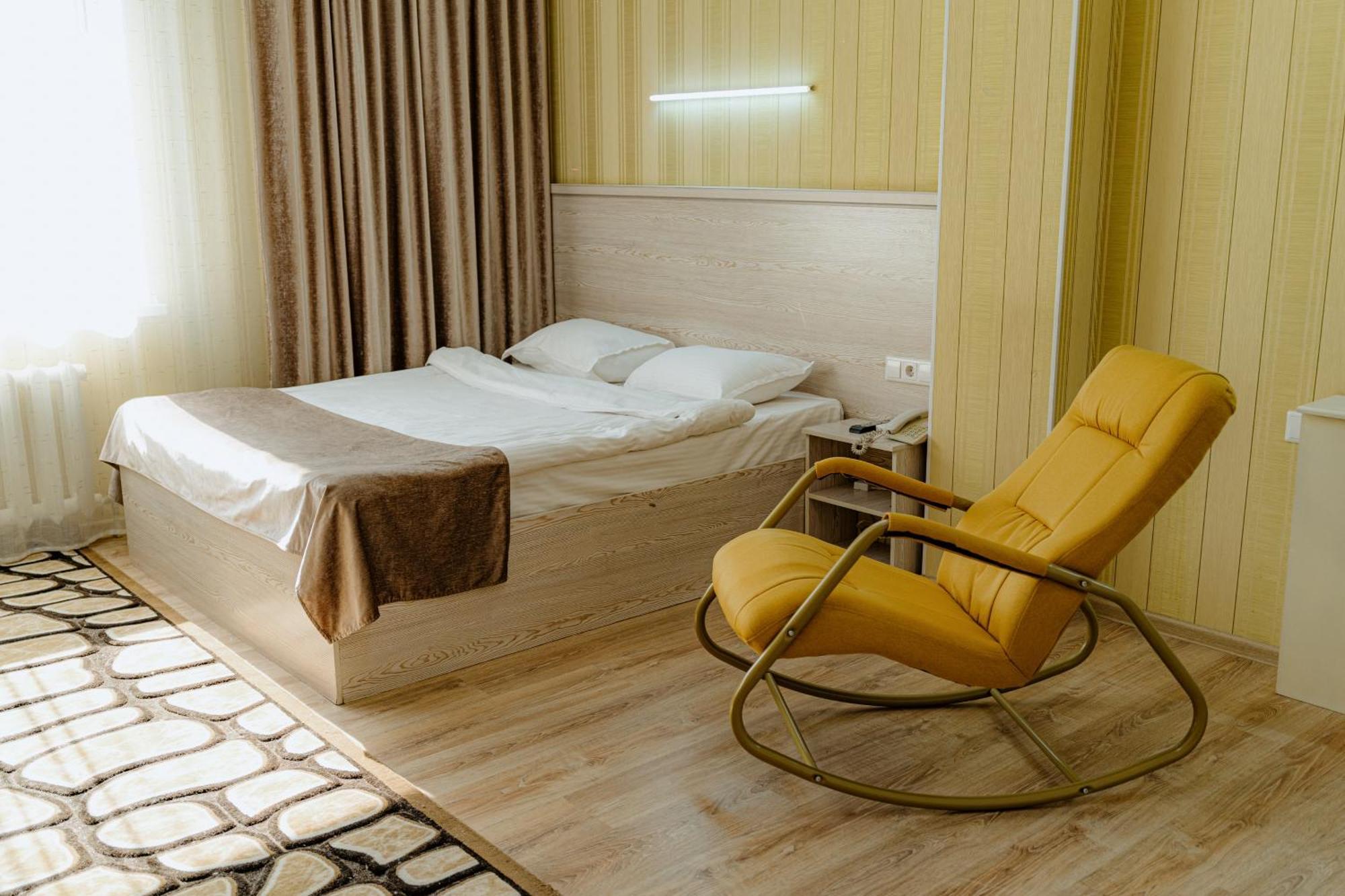 Union Plaza Hotell Astana Eksteriør bilde
