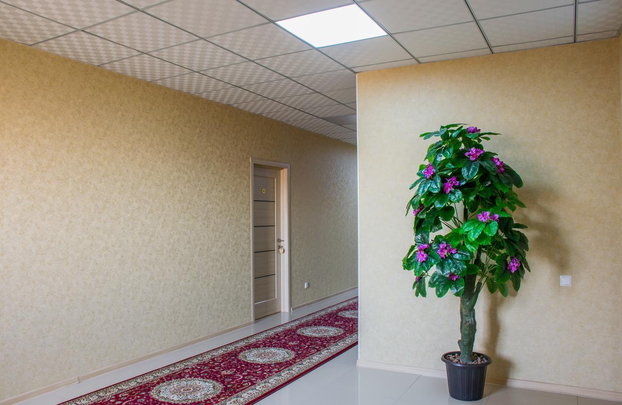 Union Plaza Hotell Astana Eksteriør bilde